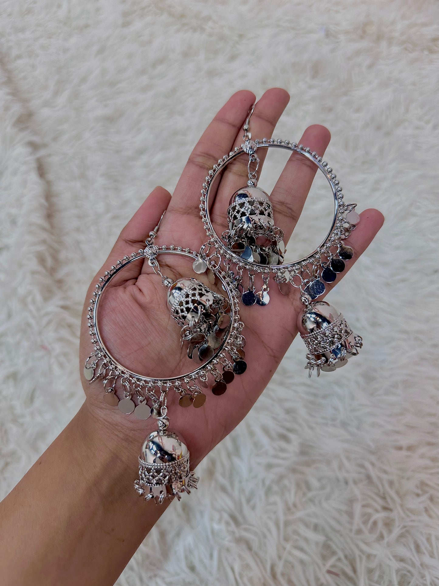 Silver lightweight earrings