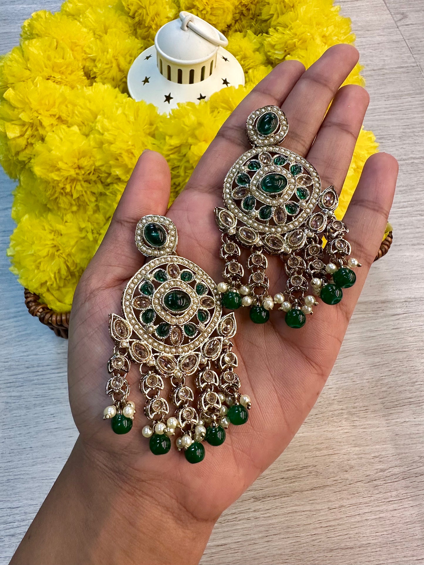 Emerald mehandi earrings