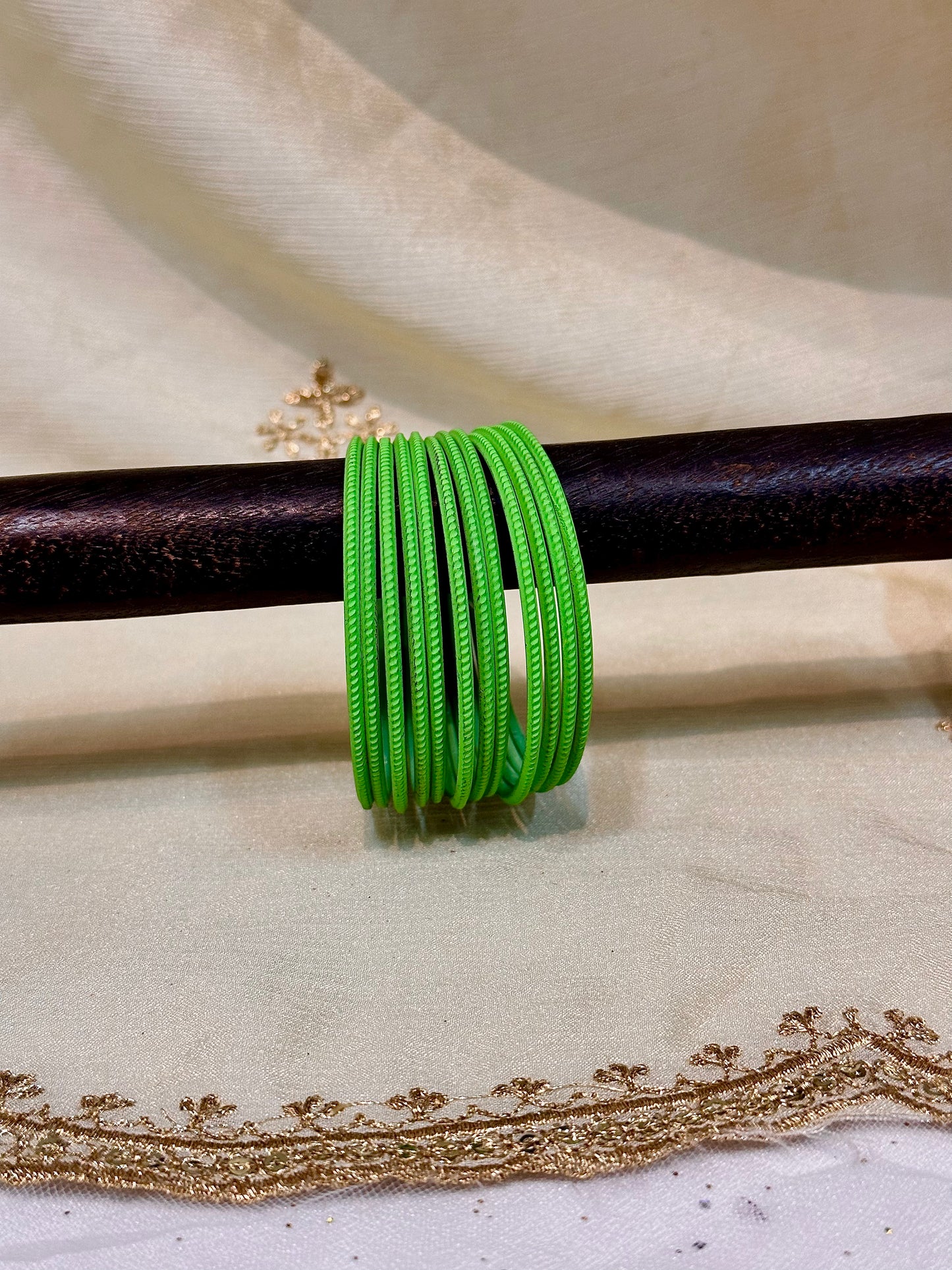 2.4 parakeet green matte plain bangles
