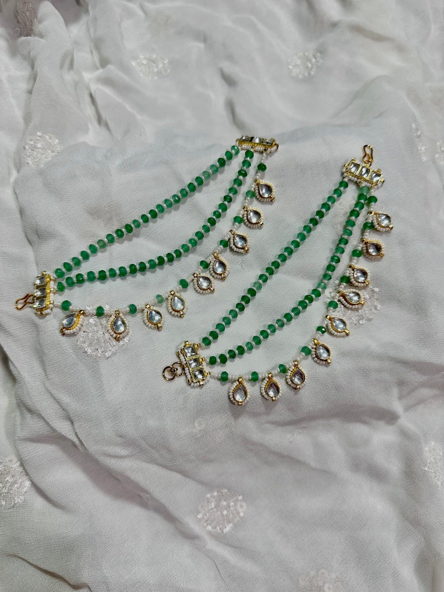 Emerald kundan earrings chain