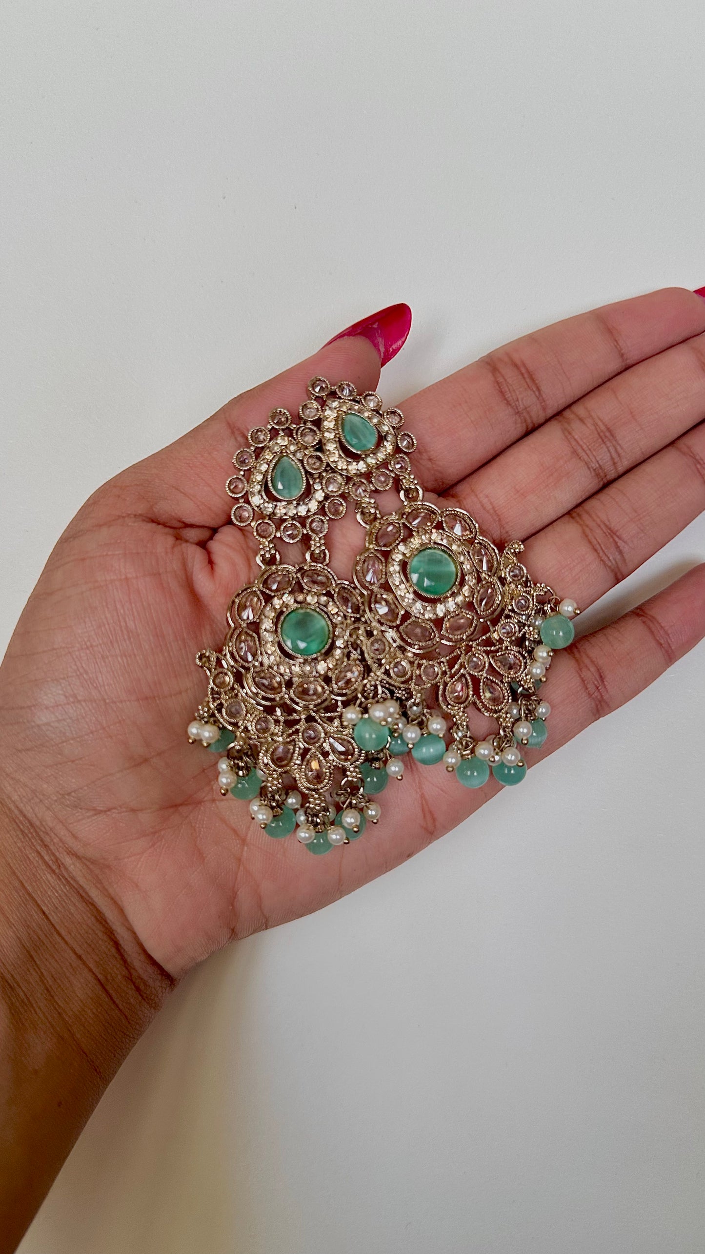 Suhasini
