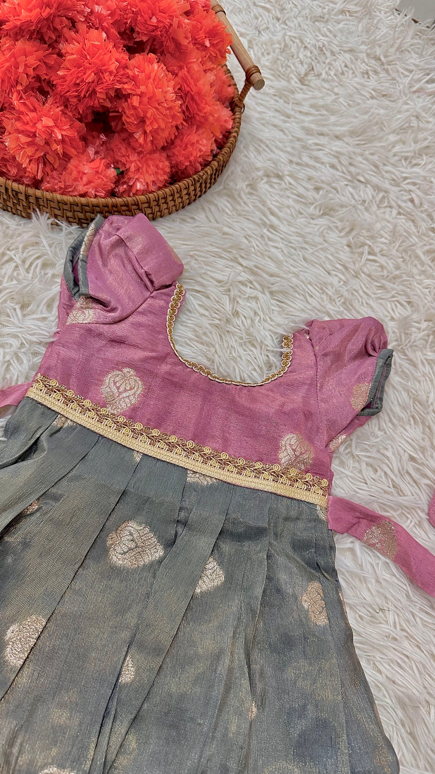 Banaras pink puff sleeve dress