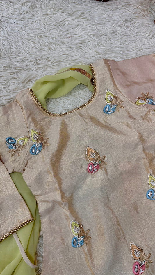 Offwhite elephant suit