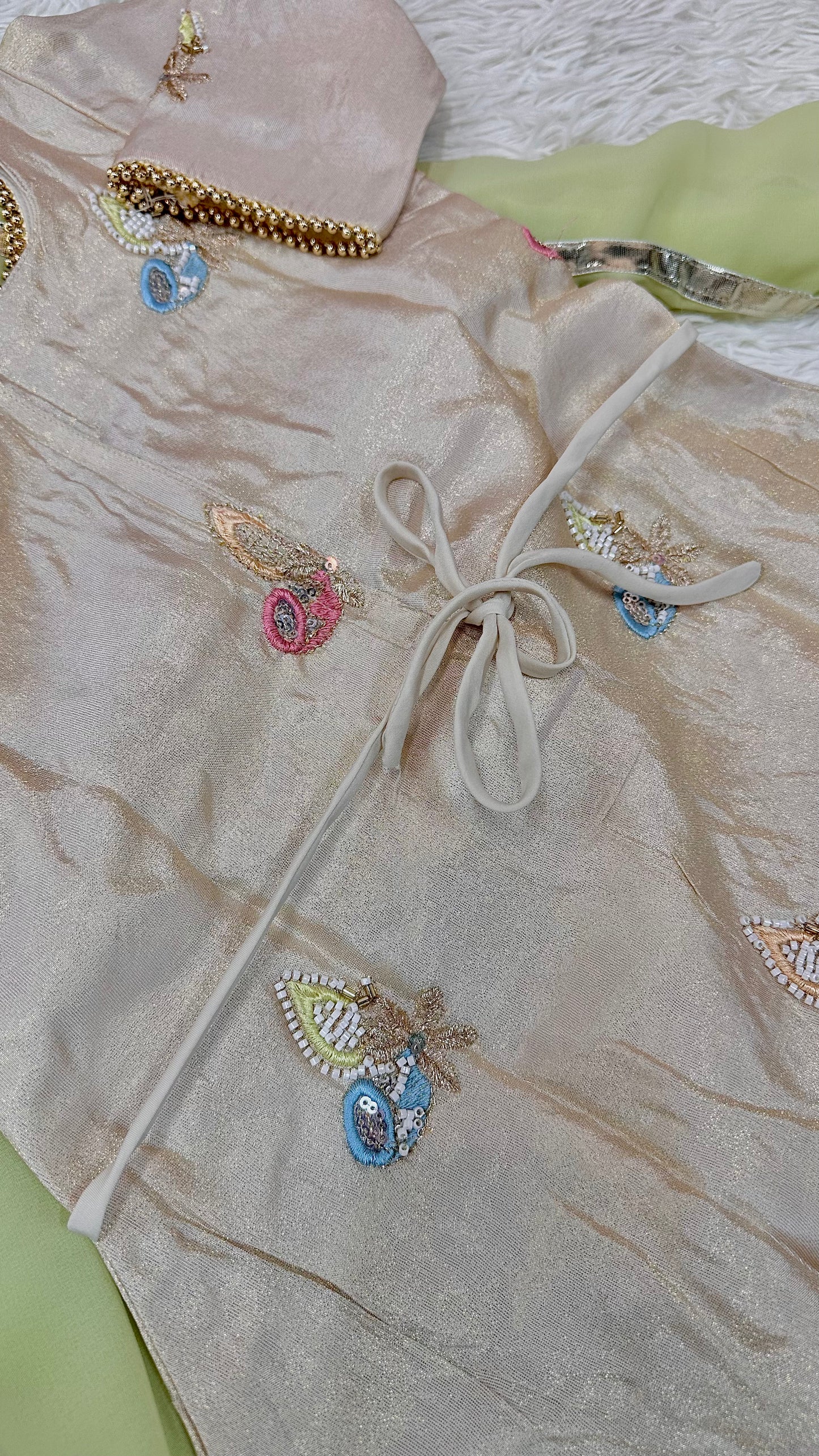 Offwhite elephant suit