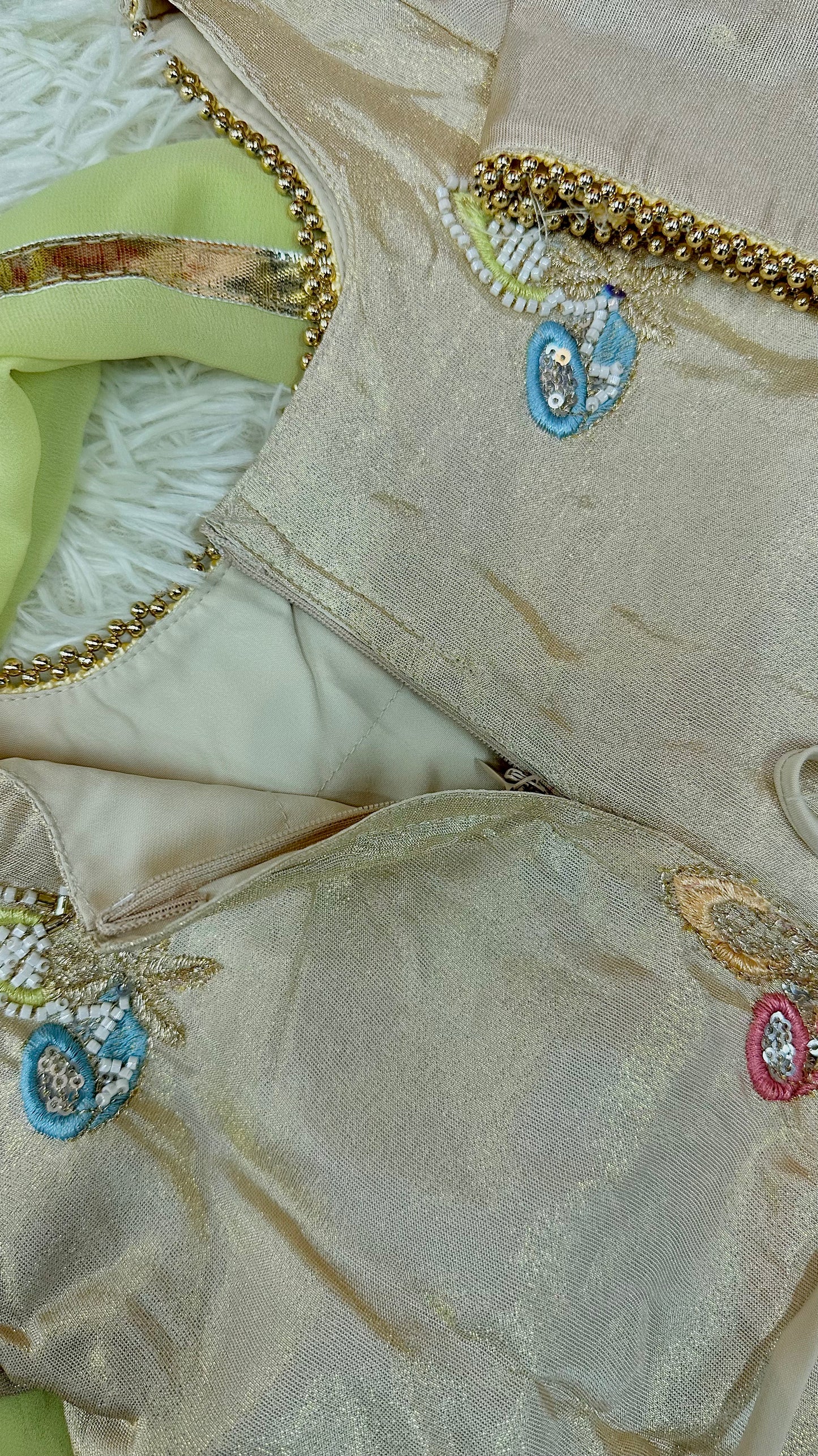 Offwhite elephant suit