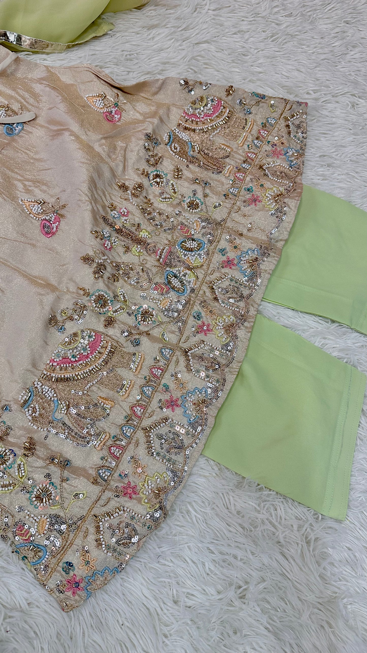 Offwhite elephant suit