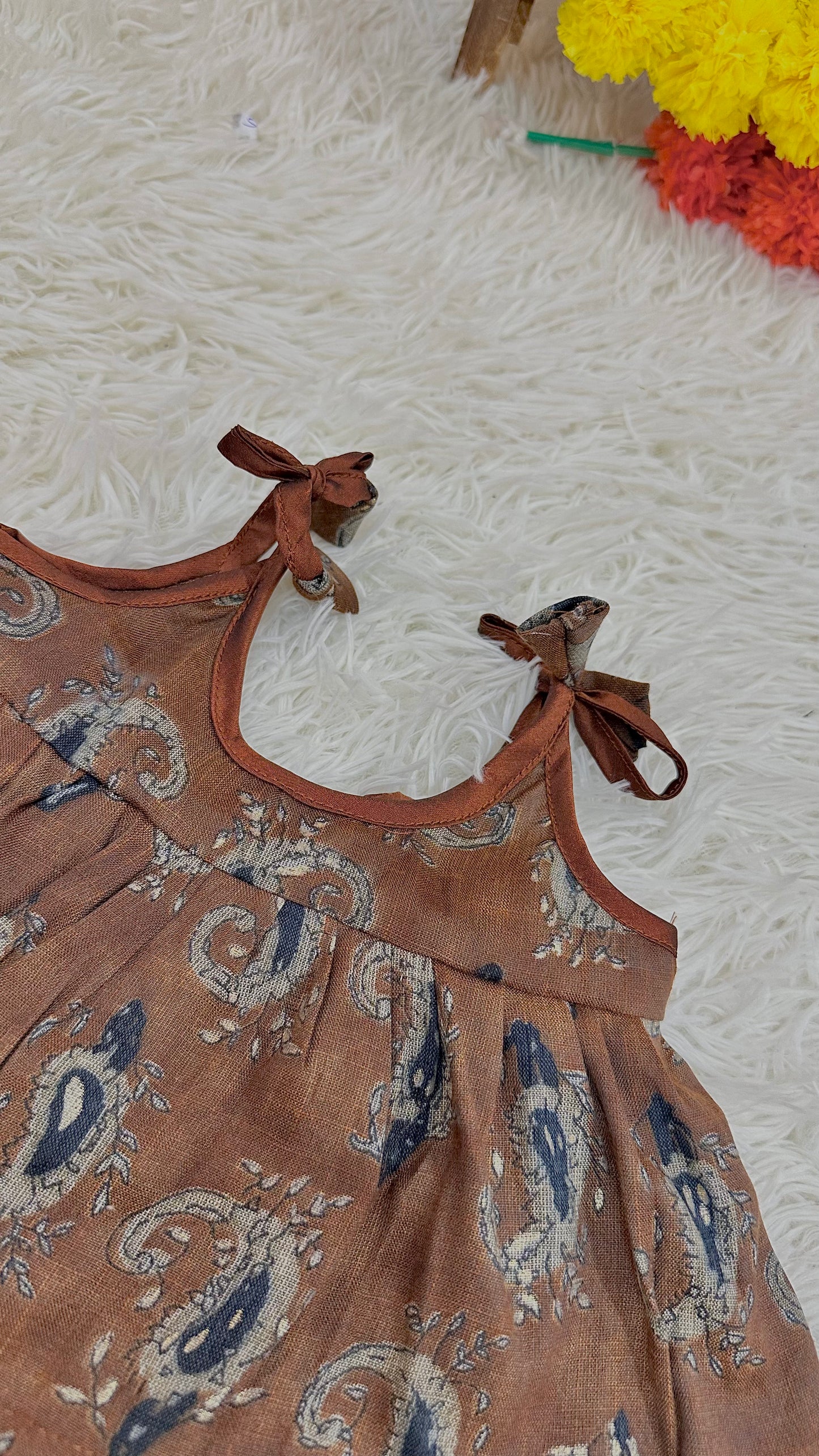 Golden brown gharara