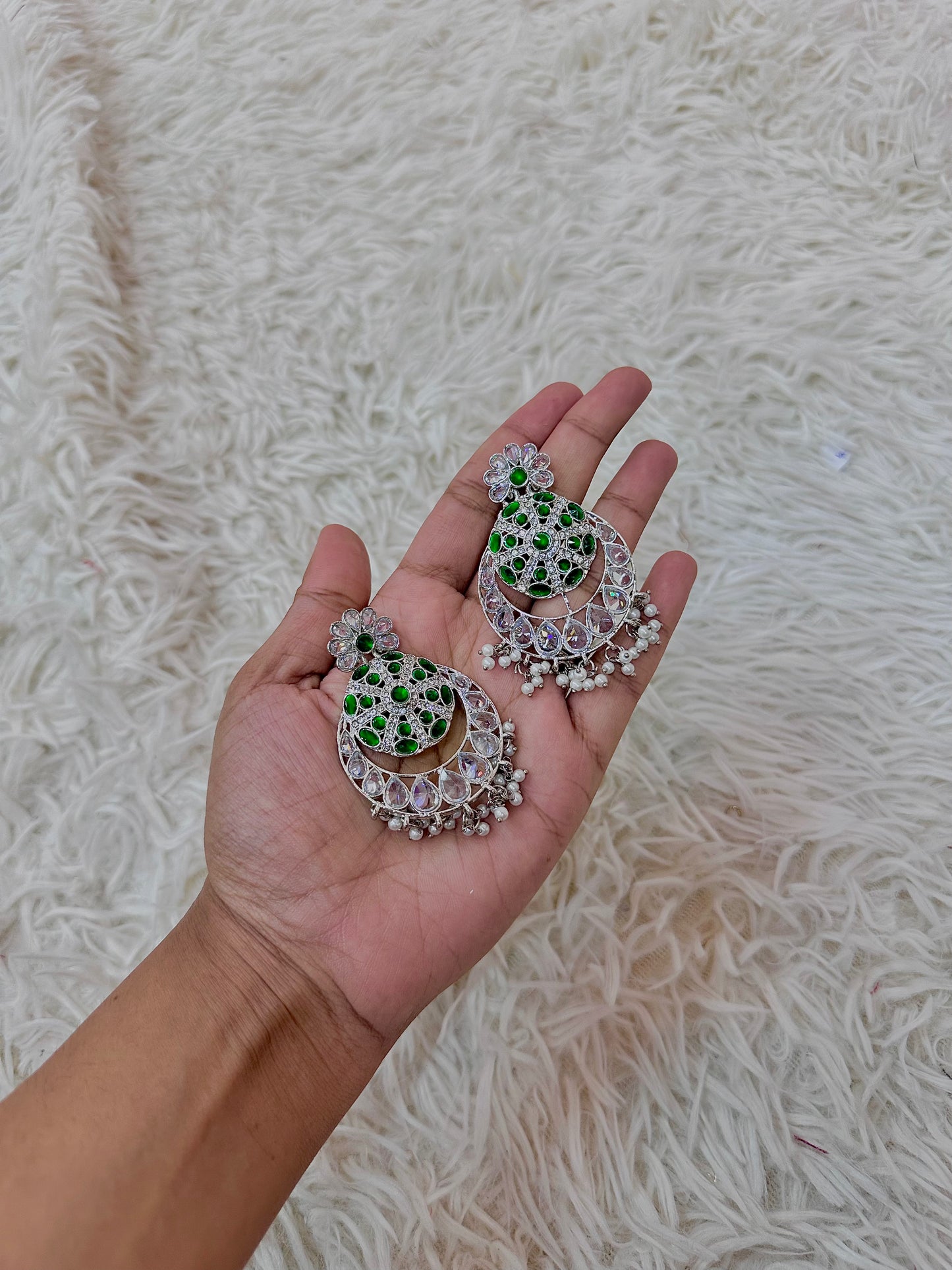 Emerald silver earrings