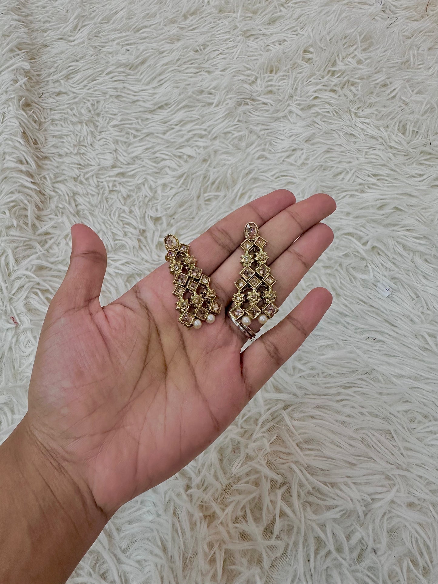 Neutral earrings