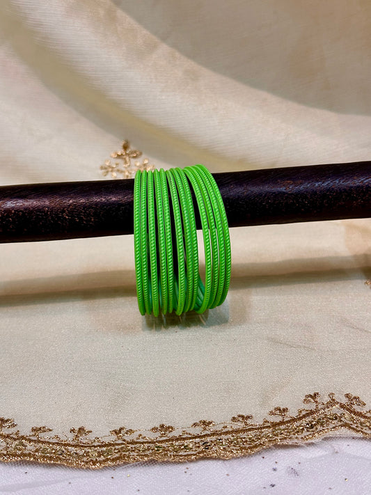 2.4 parakeet green matte plain bangles