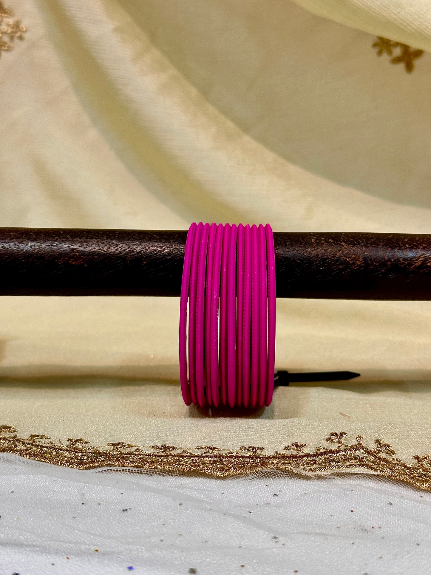2.6 hot pink plain matte bangles