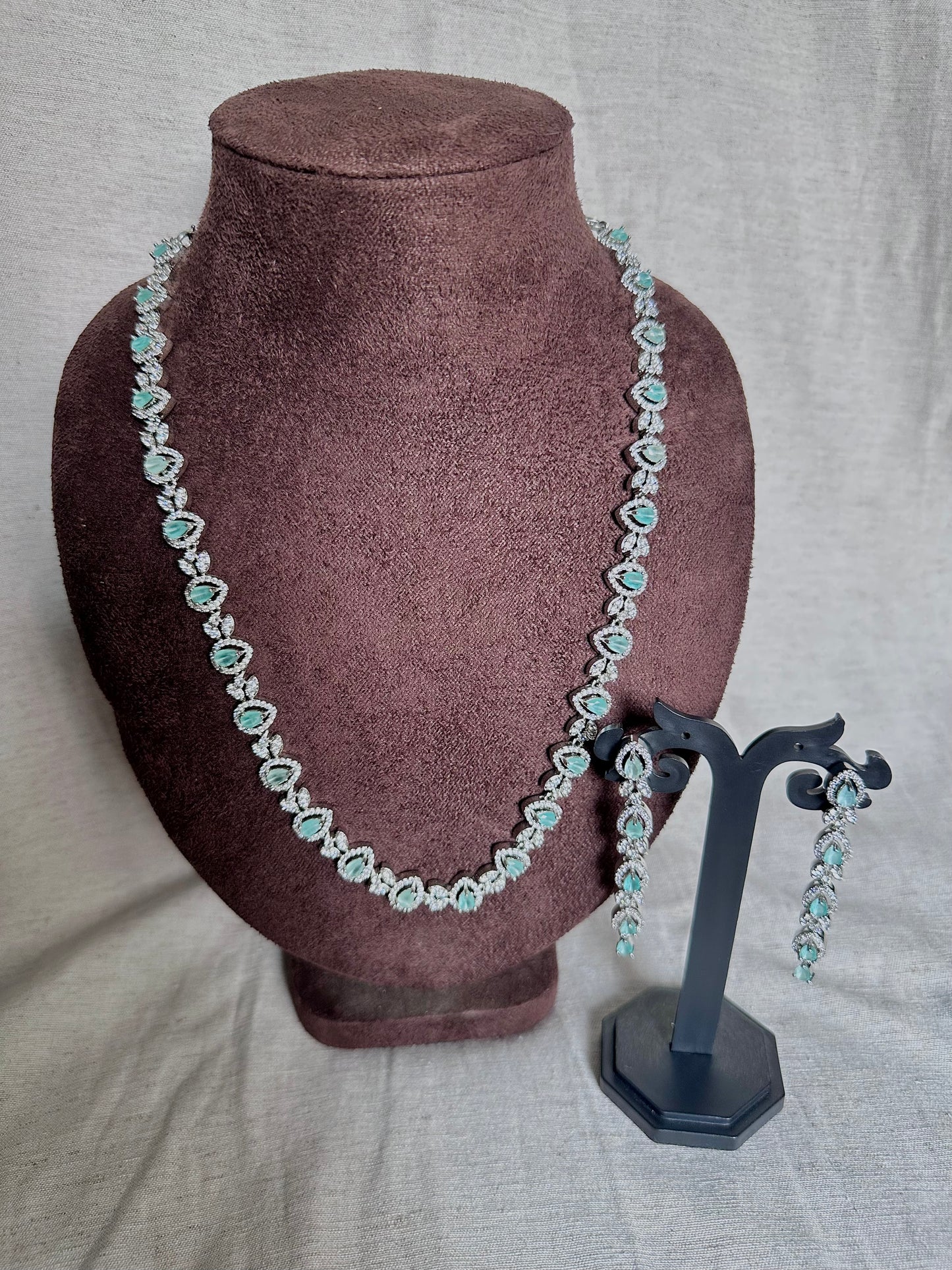 Sky blue long chain set