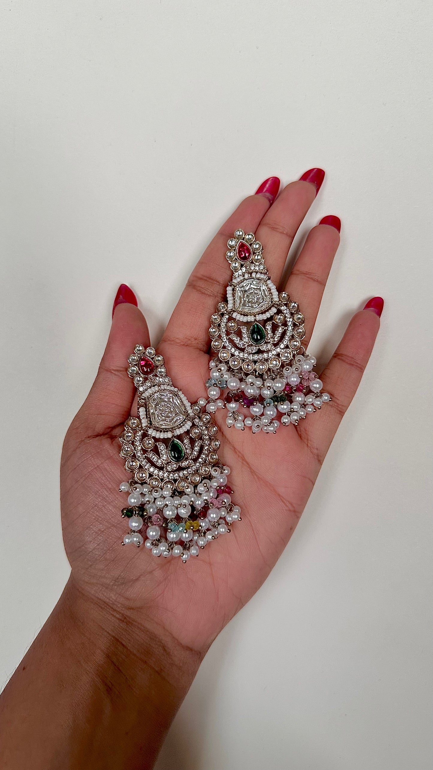 Zoya