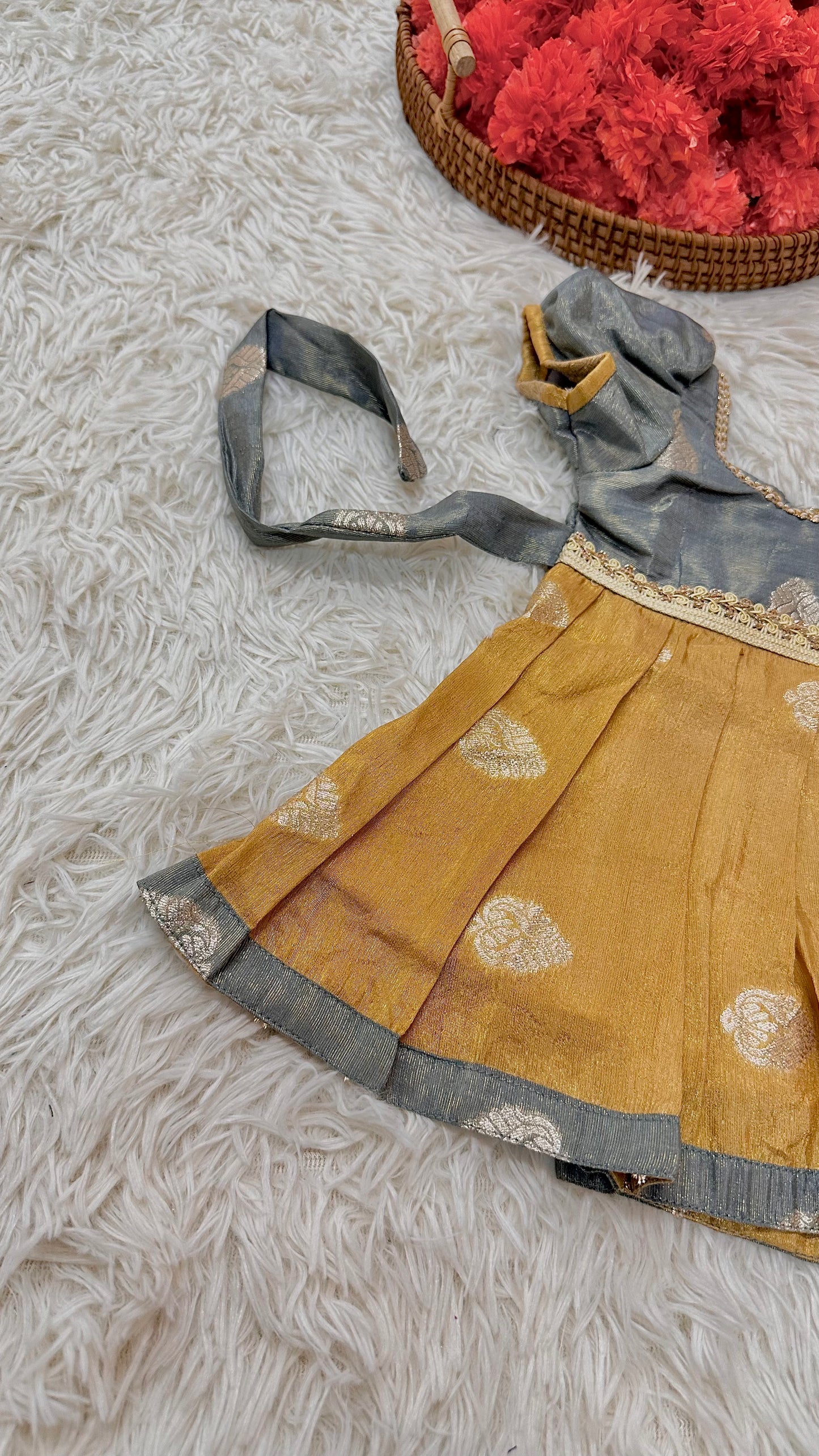 Banaras grey puff sleeve dress