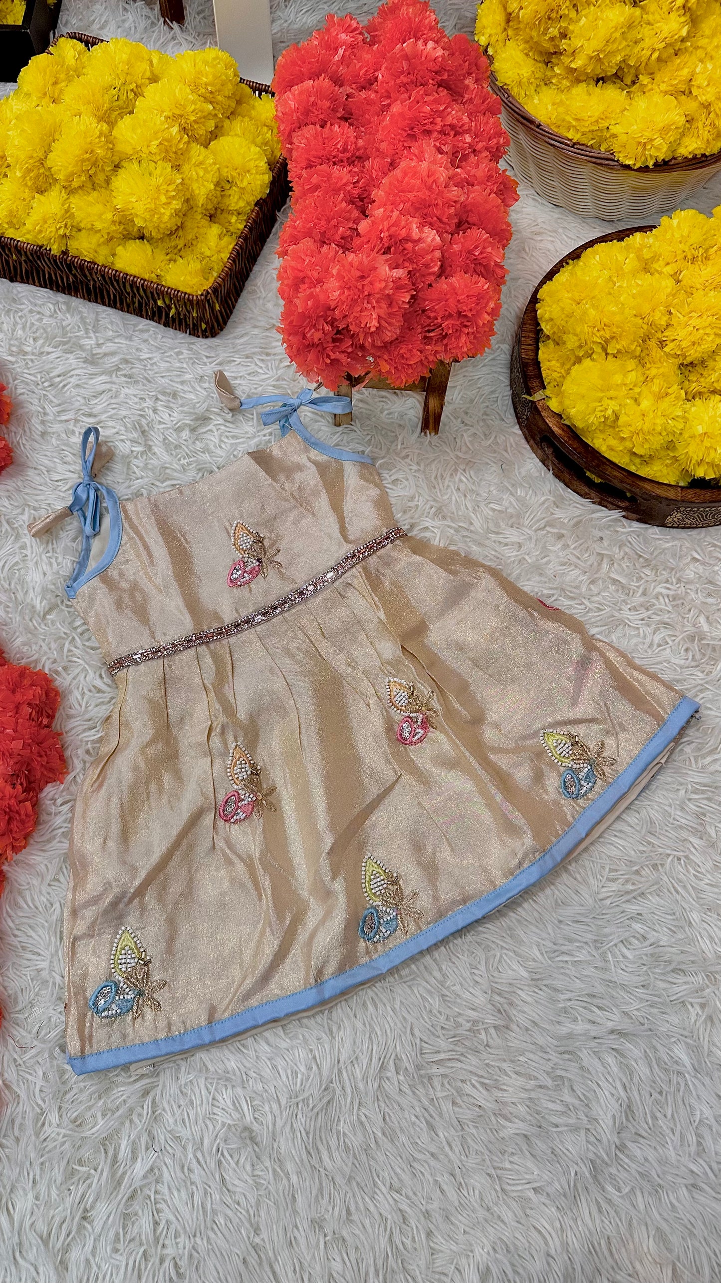 Offwhite pastel dress