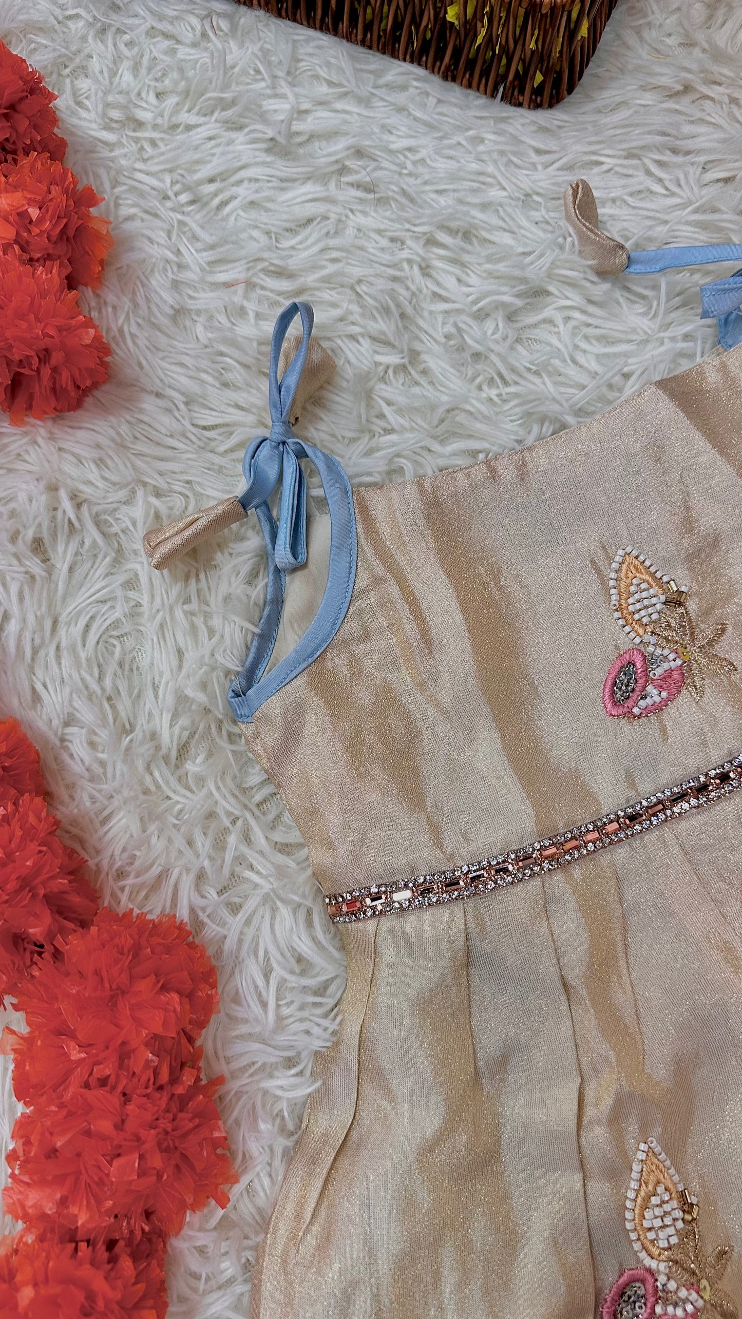 Offwhite pastel dress