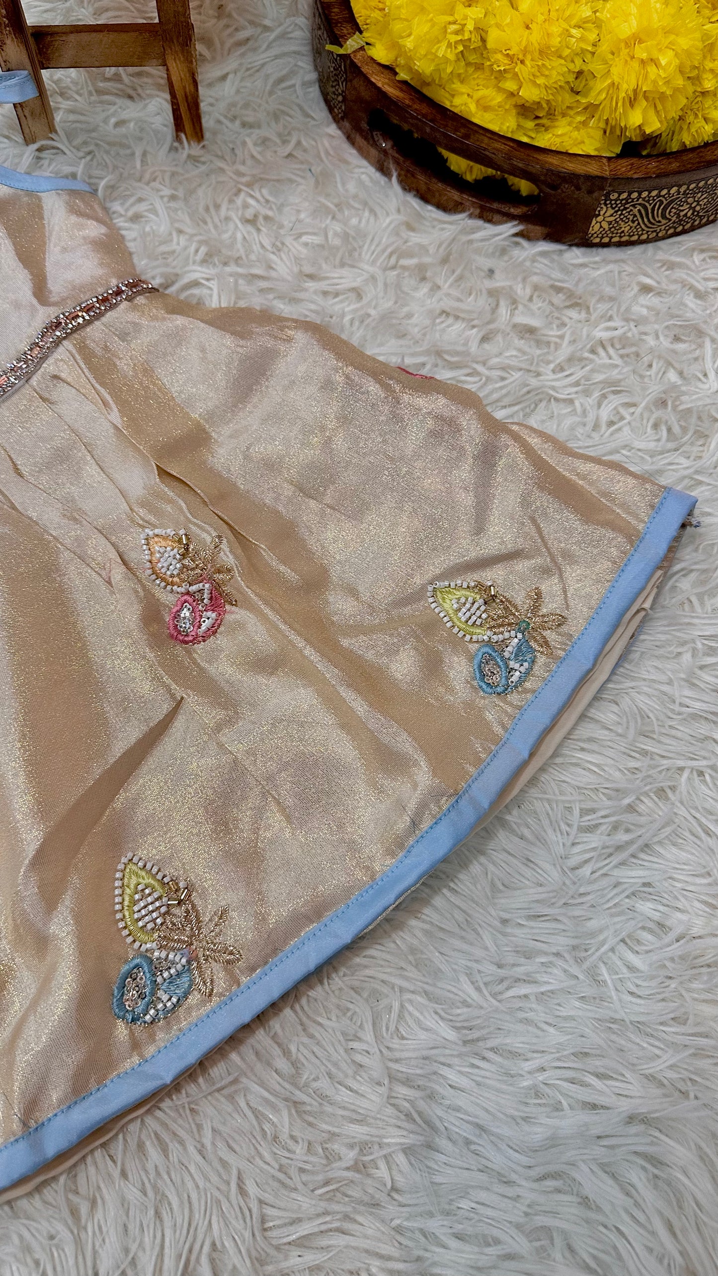 Offwhite pastel dress