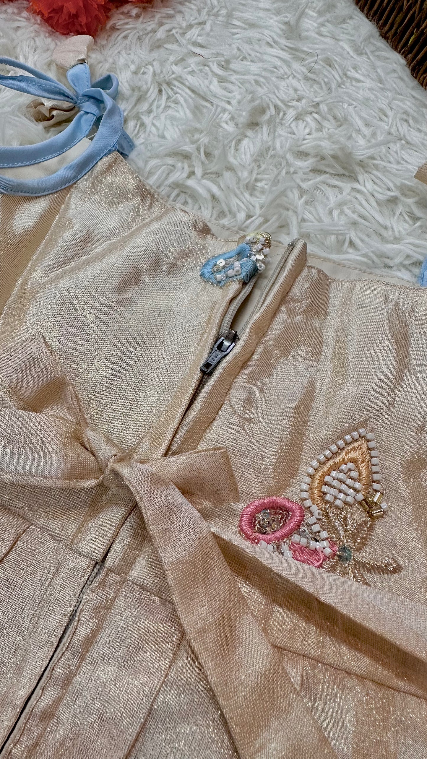 Offwhite pastel dress